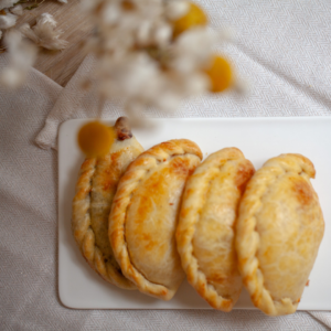 Argentinian Empanadas Pack x 12