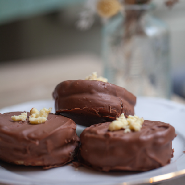 Who said alfajores? chocolate - Image 6